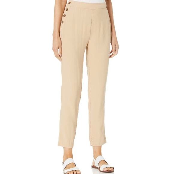 NWT BCBGeneration Faux Side Button Sand Beige Pull-On Pants Size XS - Picture 1 of 15